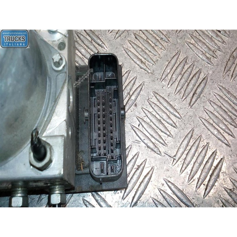 NISSAN Van GRUPPO ABS NISSAN Van NV200 2009> usato