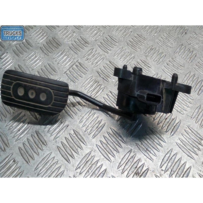 NISSAN Van ELETRONIC THROTTLE PEDAL  NISSAN Van NV200 2009> used