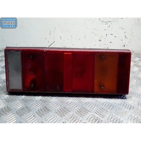 FARO POSTERIORE ESTERNO SINISTRO DAF XF105 usato