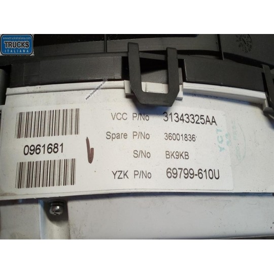 QUADRO STRUMENTI VOLVO V60 2010>2013 usato