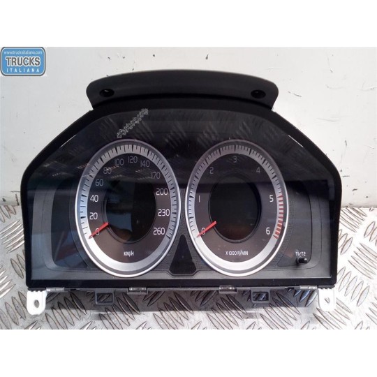 QUADRO STRUMENTI VOLVO V60 2010>2013 usato
