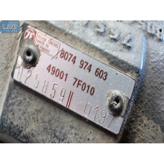 SCATOLA STERZO NISSAN Terrano 1997>1999 usato