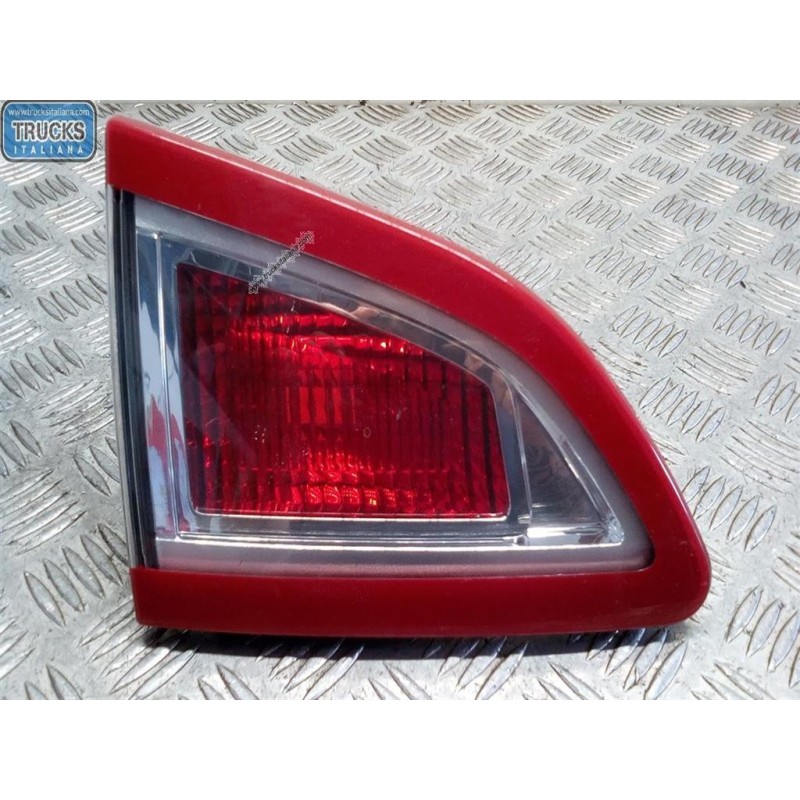 RENAULT FARO POSTERIORE INTERNO SINISTRO RENAULT Scenic 2009>2012 usato