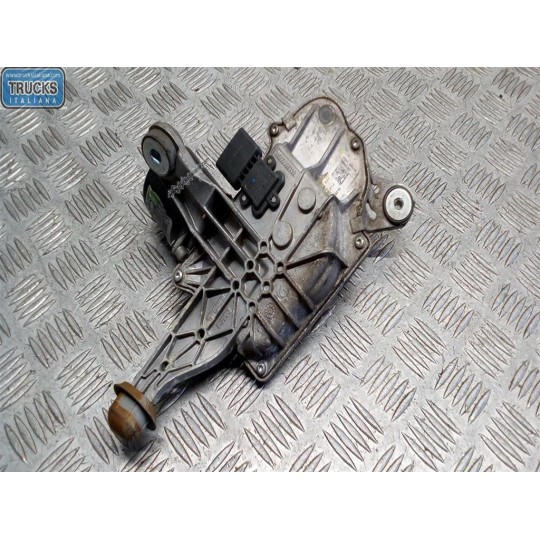 windshield wiper motor RENAULT Scenic 2009>2012 used