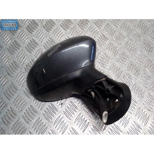 RETROVISORE ELETTRICO DESTRO FIAT F.Punto 2012> usato