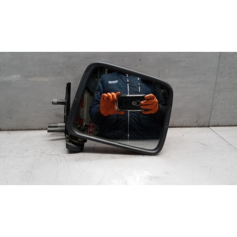 NISSAN REARVIEW RIGHT  NISSAN King Cab 1988>1998 used