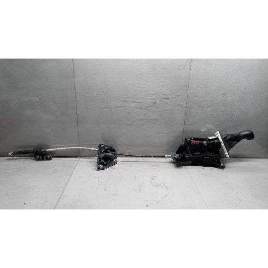 LEVER VOLKSWAGEN van Crafter 2017> used