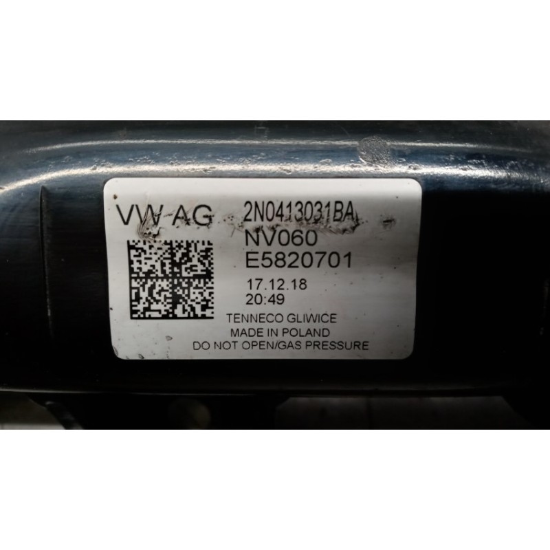 VOLKSWAGEN van RIGHT FRONT SHOCK ASSORBER VOLKSWAGEN van Crafter 2017> used