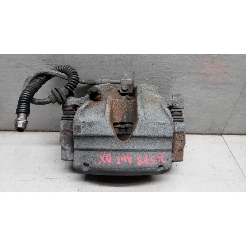 VOLKSWAGEN van RIGHT FRONT CALIPER BRAKE  VOLKSWAGEN van Crafter 2017> used