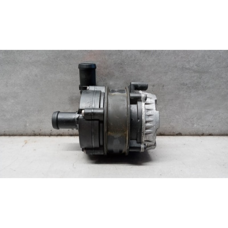 VOLKSWAGEN van POMPA ACQUA VOLKSWAGEN van Crafter 2017> usato