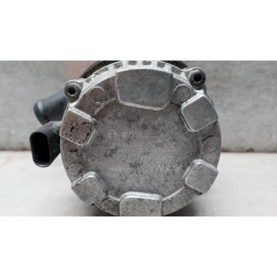 POMPA ACQUA VOLKSWAGEN van Crafter 2017> used