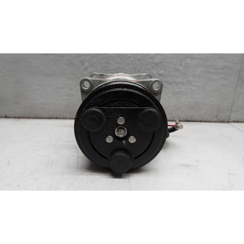 VOLKSWAGEN van AIR CONDITIONER COMPRESSOR VOLKSWAGEN van Crafter 2017> used