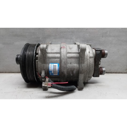 COMPRESSORE ARIA CONDIZIONATA VOLKSWAGEN van Crafter 2017> usato