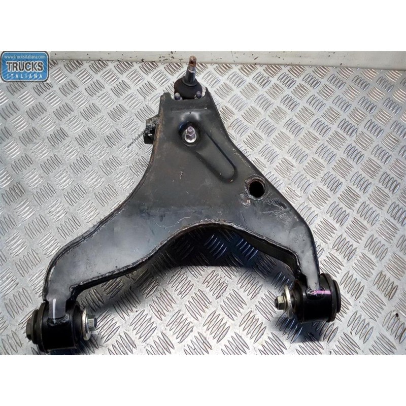 MITSUBISHI CONTROL ARM FRONT LOWER LEFT  MITSUBISHI L200 2010>2015 used