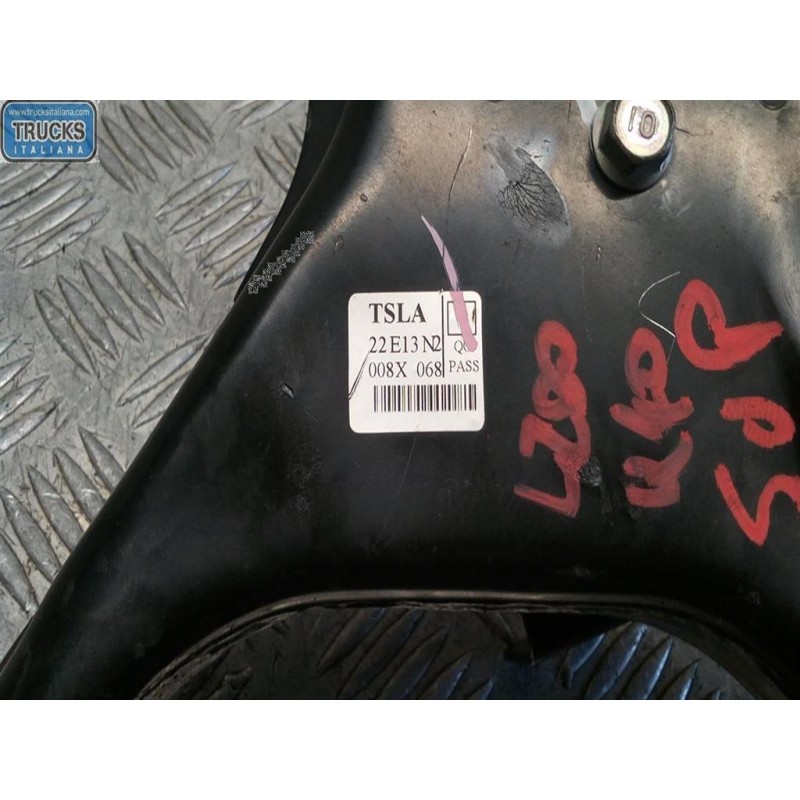 MITSUBISHI CONTROL ARM FRONT UPPER LEFT MITSUBISHI L200 2010>2015 used