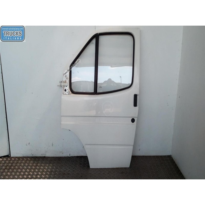 FORD van PORTA ANTERIORE SINISTRA FORD van Transit 1994>2000 usato