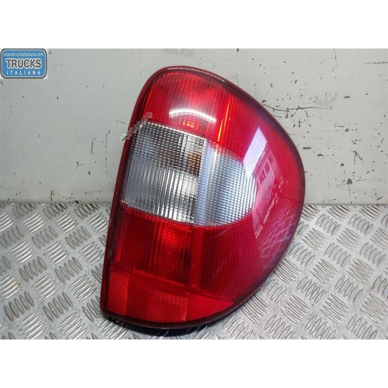 CHRYSLER RIGHT REAR LIGHT CHRYSLER Voy./G.Voyager 2001>2004 used