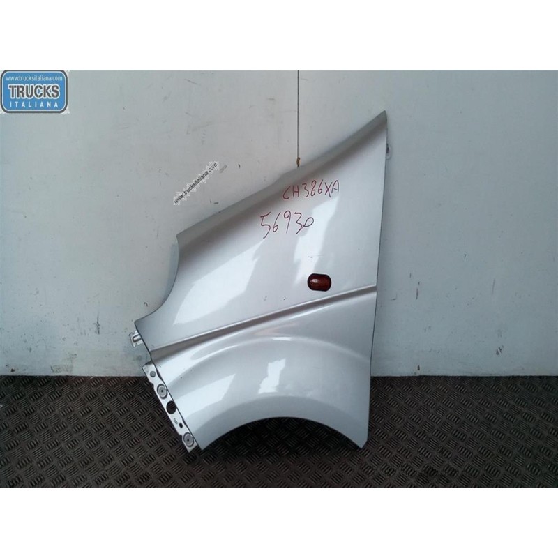 RENAULT van LEFT FRONT MUDGUARD  RENAULT van Trafic 2001>2007 used