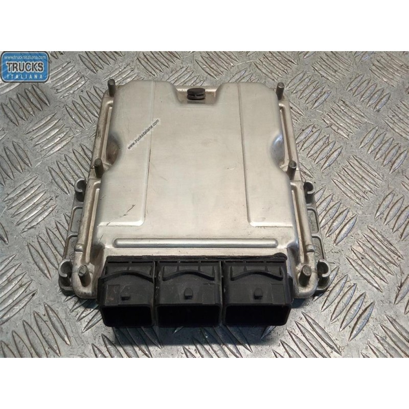 RENAULT van CENTRALINA MOTORE RENAULT van Trafic 2001>2007 usato