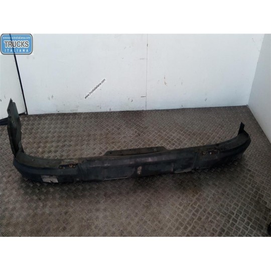 TRAVERSA ANTERIORE PARAURTO SCANIA Serie R 2005> usato