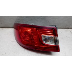 LEFT REAR LIGHT 
 RENAULT...