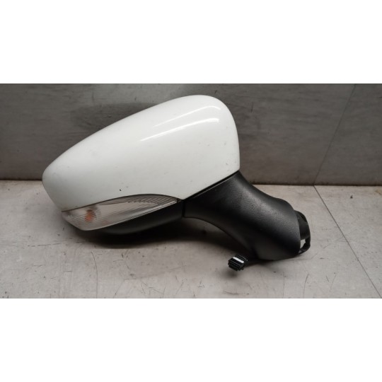 RIGHT ELETRIC REAR-VIEW MIRROR  RENAULT Clio 2012>2016 used
