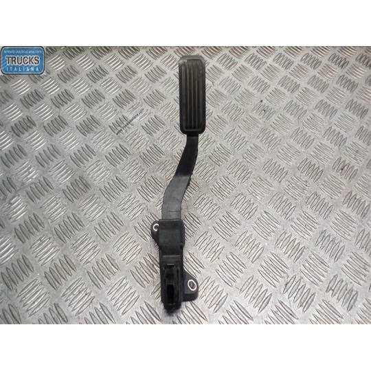 PEDALE ACCELERAZIONE ELETTRONICO TOYOTA Yaris 2005>2008 usato