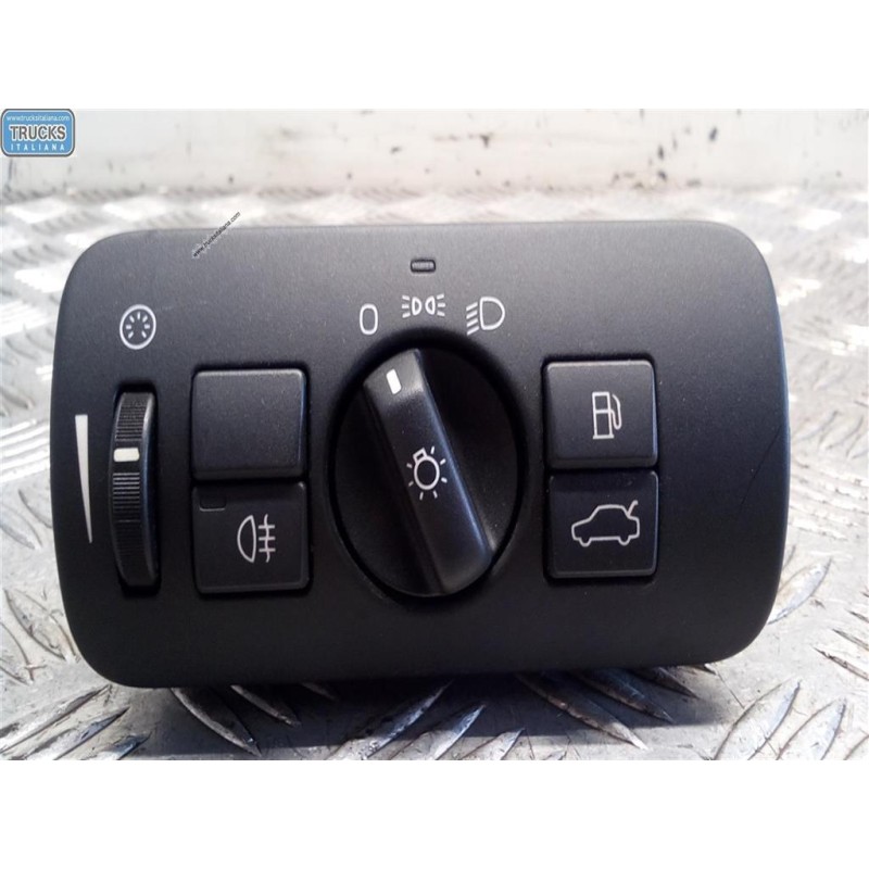 VOLVO BLOCK LOGHTS  VOLVO XC60 2008>2013 used