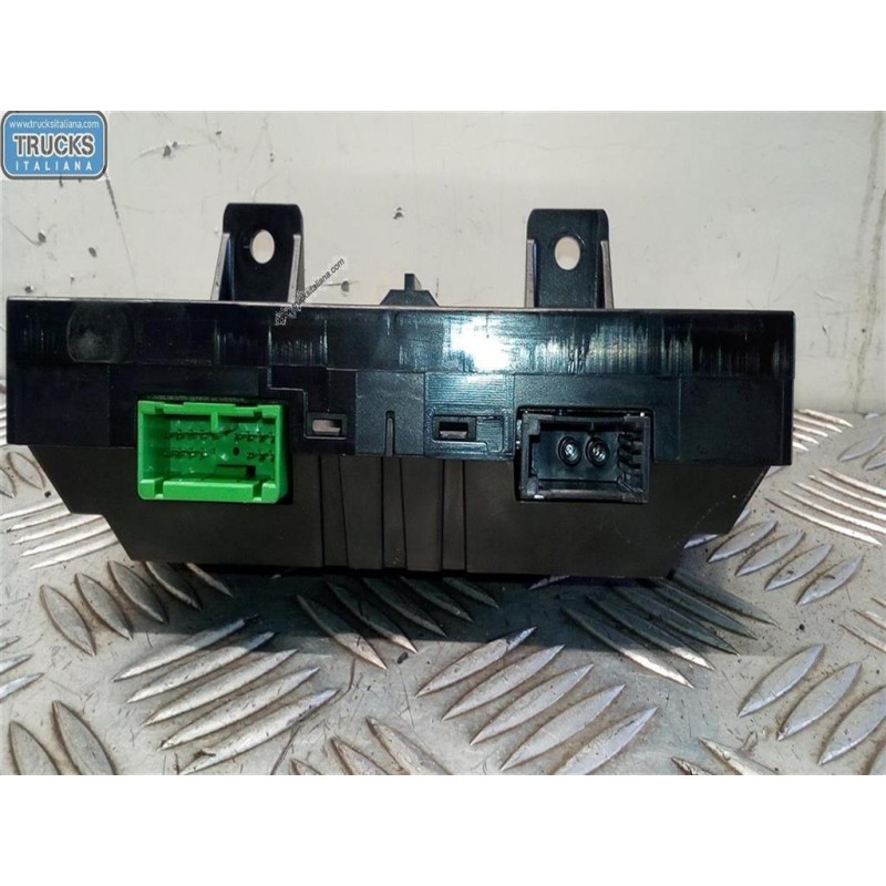 VOLVO VARIOUS DISPLAY  VOLVO XC60 2008>2013 used