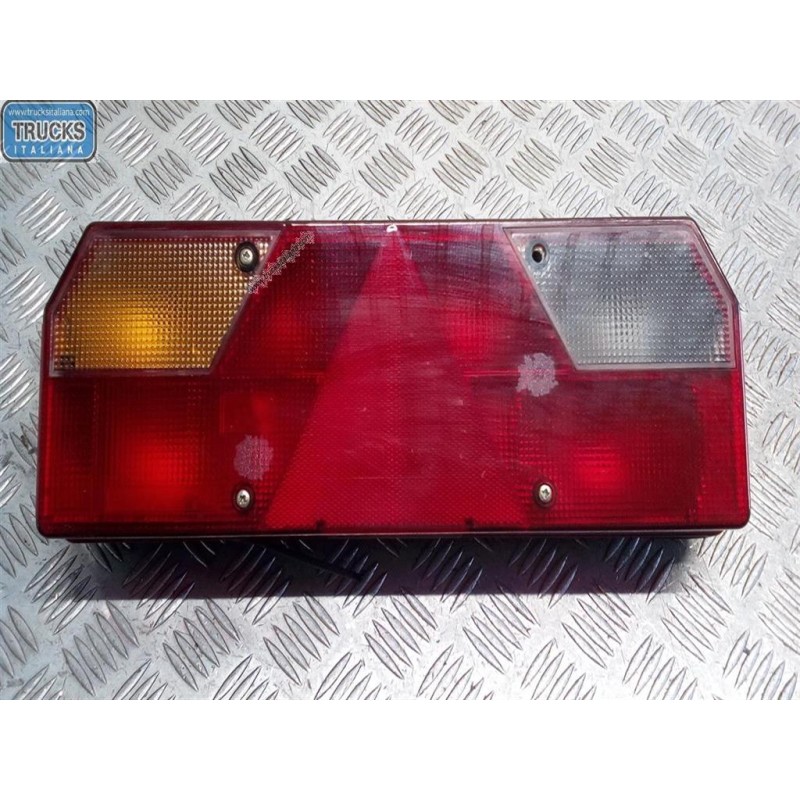 V.I. rimorchi e semi FARO POSTERIORE ESTERNO SINISTRO V.I. rimorchi e semi . usato