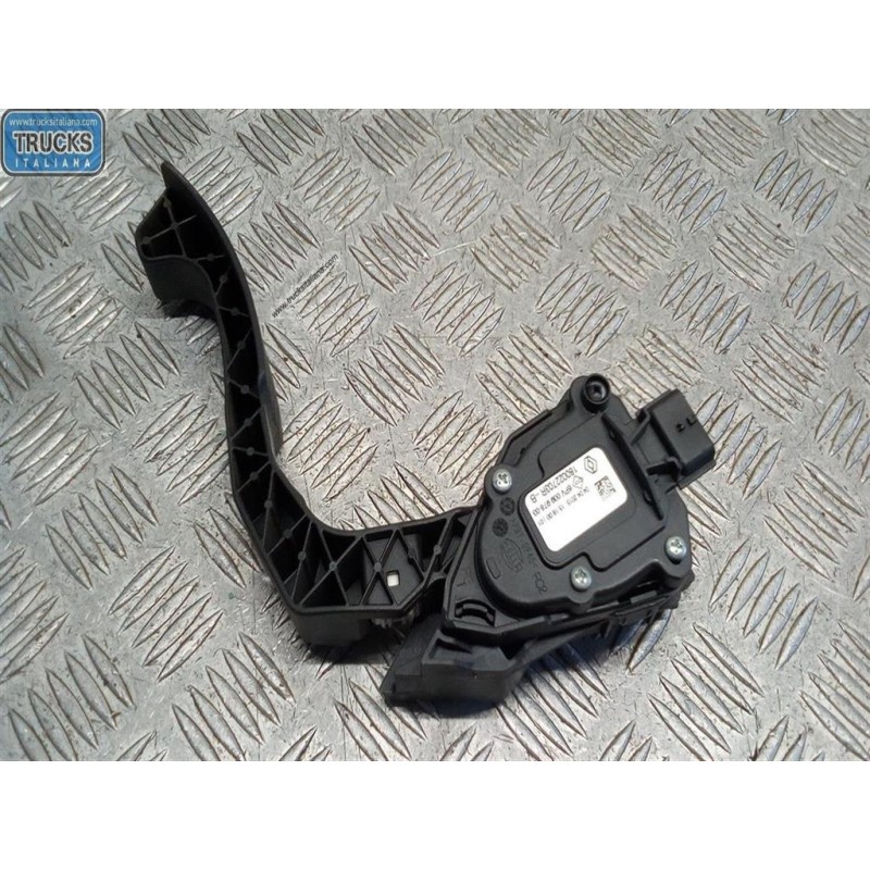 DACIA ELETRONIC THROTTLE PEDAL  DACIA Duster 2013>2017 used