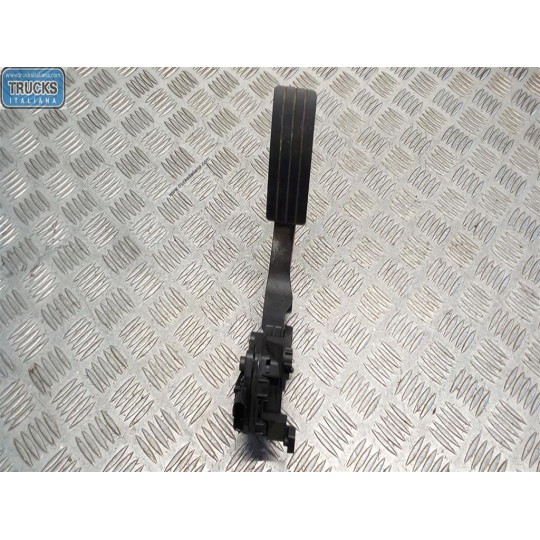 PEDALE ACCELERAZIONE ELETTRONICO DACIA Duster 2013>2017 usato