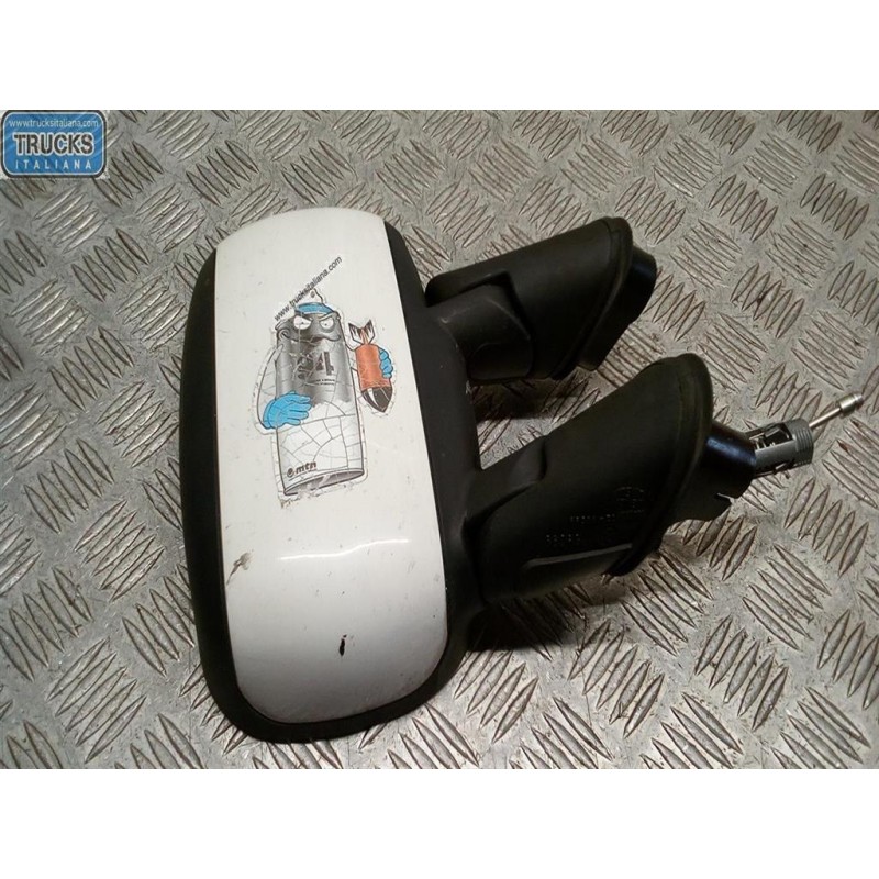 FIAT RETROVISORE DESTRO FIAT Doblo' 2005>2009 usato