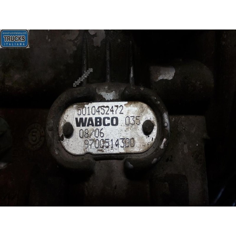 RENAULT truck POMPA SERVOFRIZIONE RENAULT truck Midlum usato