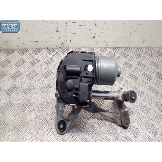 windshield wiper motor PEUGEOT 3008 2009> used