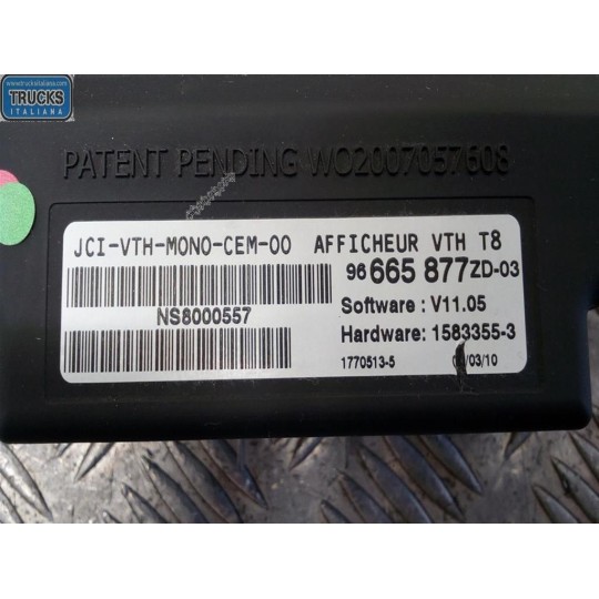 VARIOUS DISPLAY  PEUGEOT 3008 2009> used