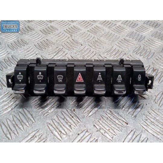 INTERRUTTORI E PULSANTI ABITACOLO PEUGEOT 3008 2009> usato