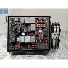 SCATOLA FUSIBILI OPEL Astra...