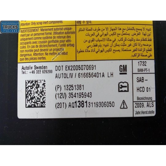 AIR BAG LATERALE SINISTRO OPEL Astra J 2009>2012 usato