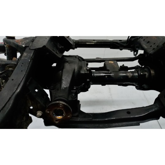 GRUPPO DIFFERENZIALE ANTERIORE NISSAN King Cab 1988>1998 usato