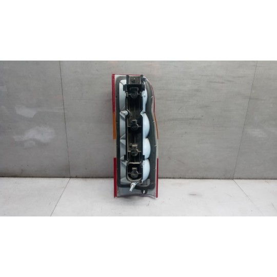 FARO POSTERIORE ESTERNO SINISTRO FORD van Transit 2000>2006 usato