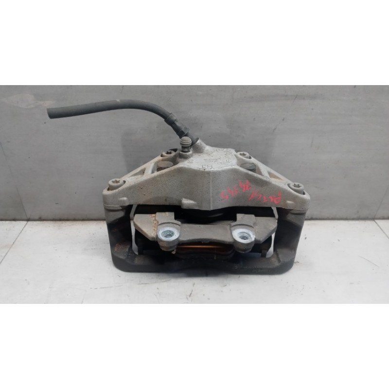 VOLVO LEFT FRONT CALIPER BRAKE VOLVO V40 2016> used