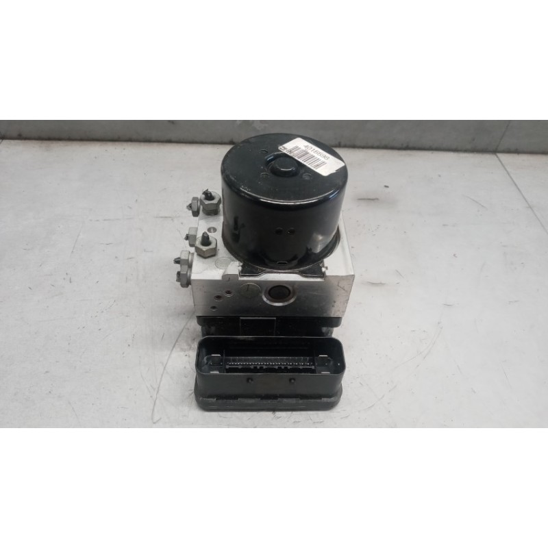 VOLVO GRUPPO ABS VOLVO V40 2016> usato