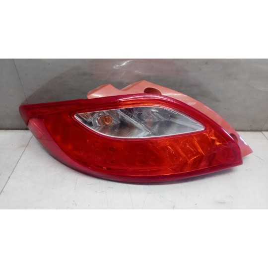 FARO POSTERIORE ESTERNO SINISTRO MAZDA Mazda2 2007>2014 usato