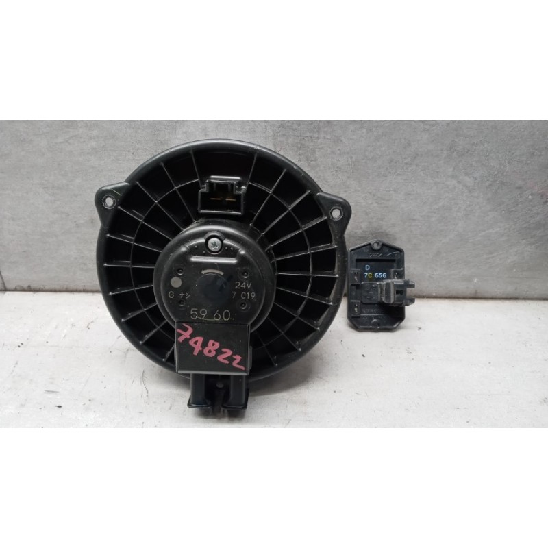 ISUZU MOTORINO VENTILAZIONE INTERNA ISUZU N2R usato