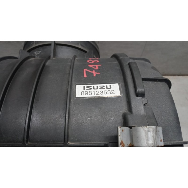ISUZU BOX FILTER ISUZU N2R used