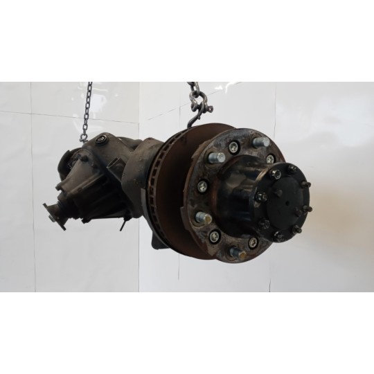 ASSALE POSTERIORE ISUZU N2R usato