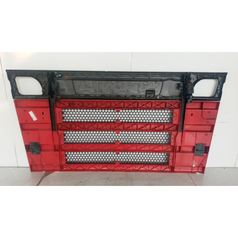 SCANIA MASCHERINE SCANIA 164 R  usato