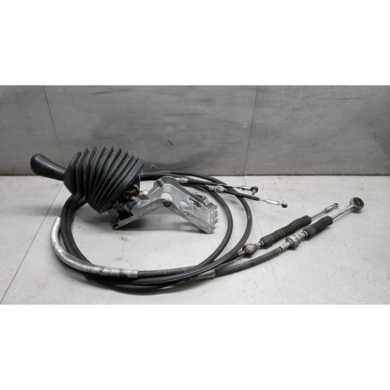 ISUZU LEVERAGGIO ISUZU N2R usato