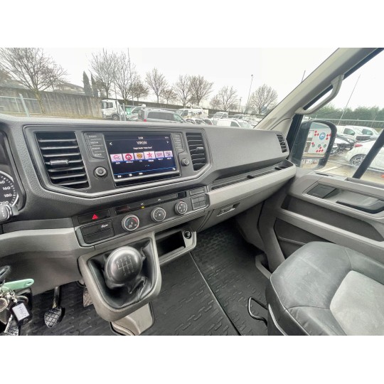 VOLKSWAGEN van CRAFTER TD 2.0 TDi L2H2